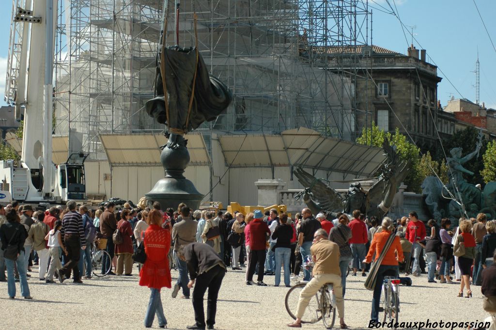 Samedi 9 septembre 2005, une foule nombreuse attend avec impatience le signal...