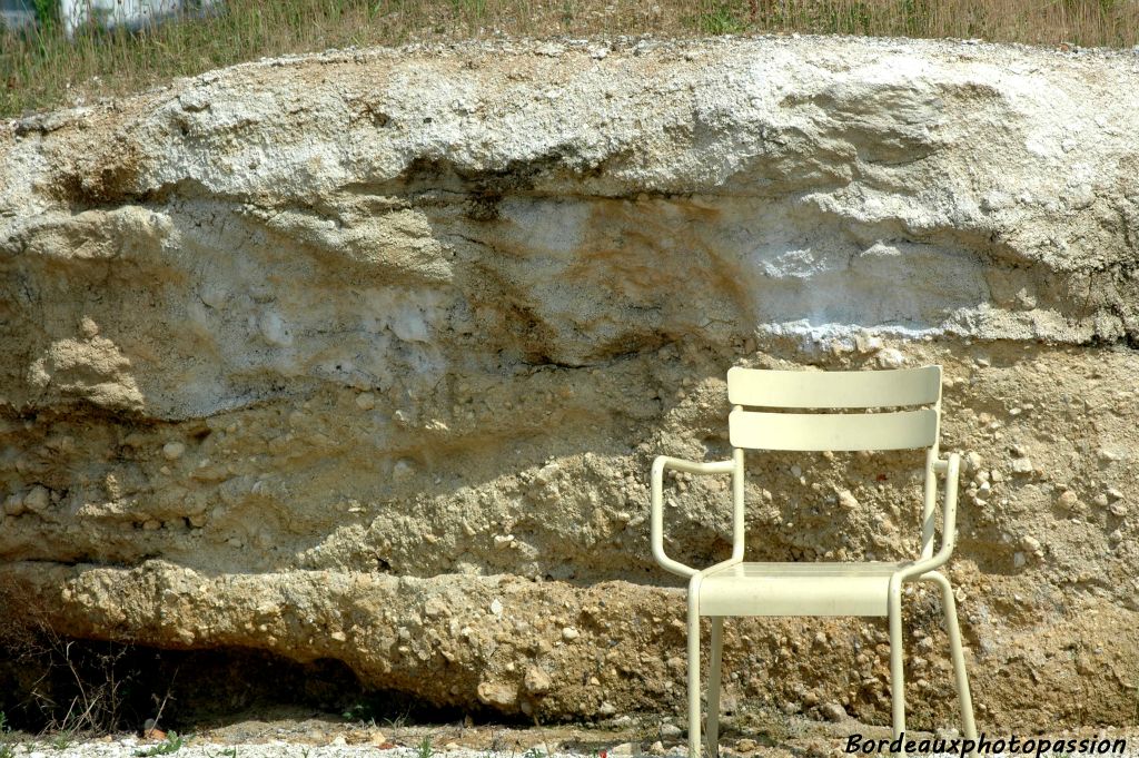 Le sous-sol des milieux naturels est entièrement reconstitué.