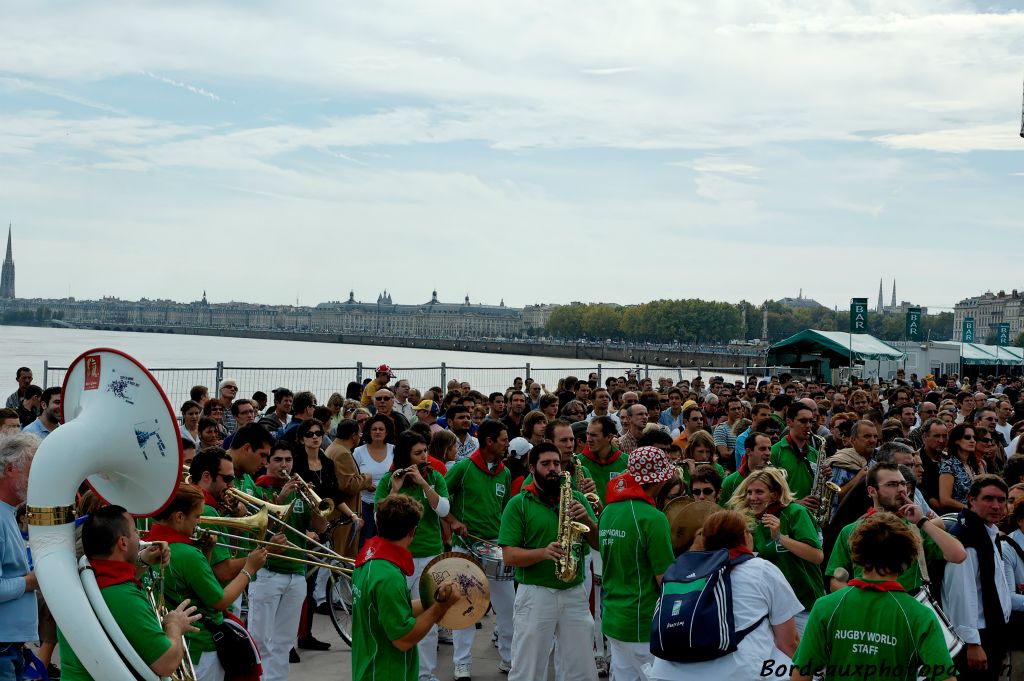 Avec toujours une bonne ambiance et de la musique !