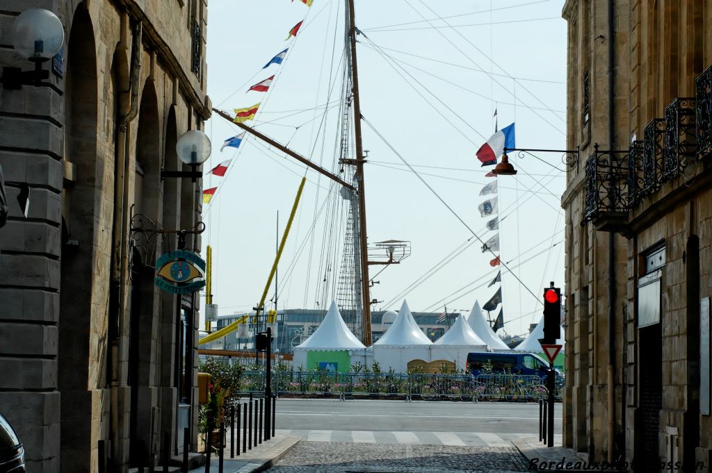 mais Bordeaux qui fête son fleuve.