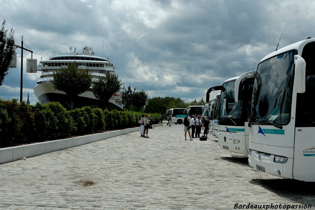 À l'occasion des escales du mois d'août, ce sont 4067 passagers et membres d'équipage qui découvriront Bordeaux et la Gironde.