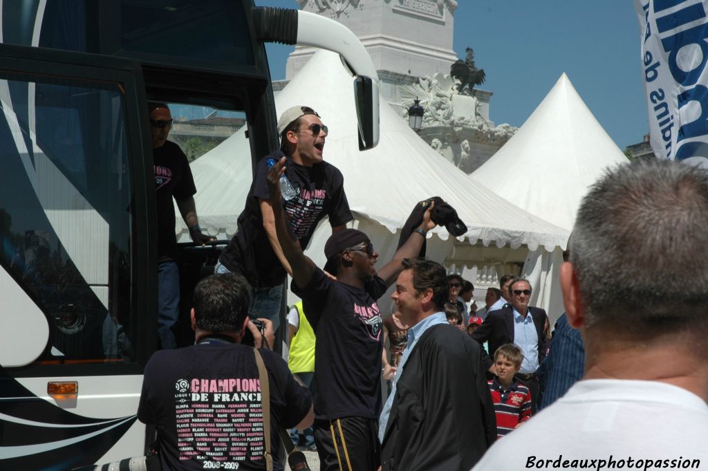 C'est la joie pour les joueurs qui retrouvent leur public...