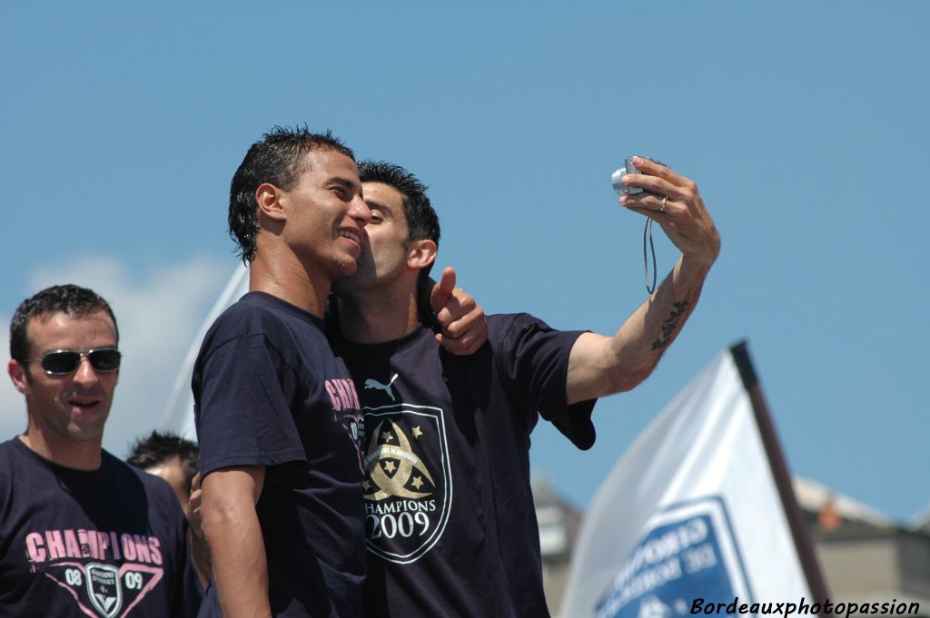 Photo souvenir... est-ce la dernière pour ces deux joueurs ? 