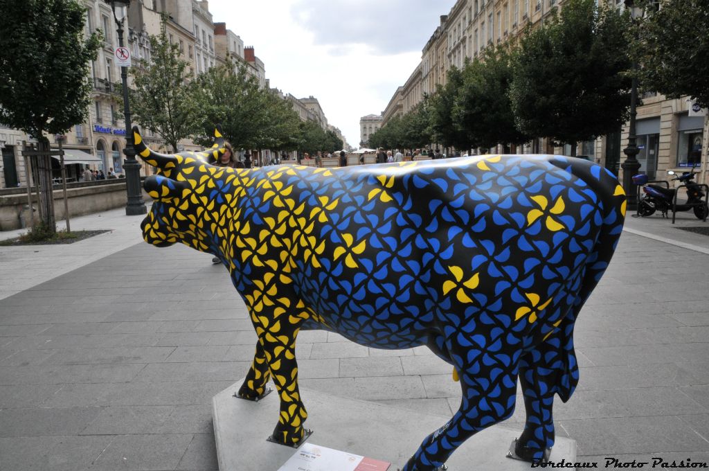 Voici la Cow Construction, normal pour une entreprise du bâtiment comme SEG-Fayat.