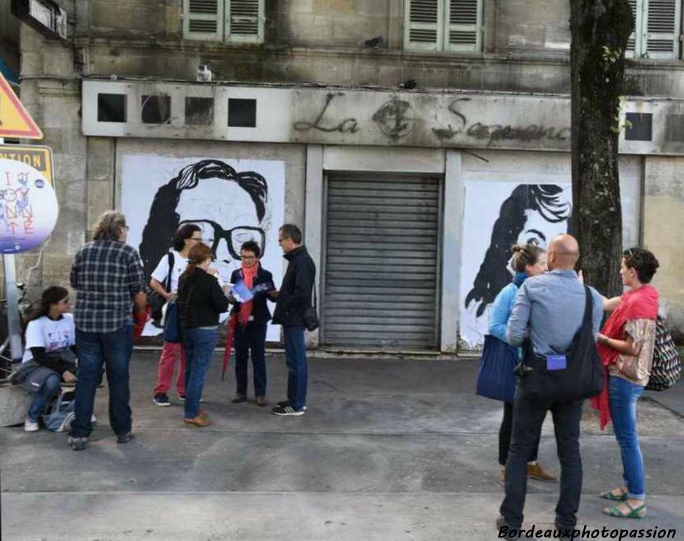 À l'occasion des journées du patrimoine, Delphine Delas s'est proposée pour commenter son travail sur Marguerite Duras dans le quartier Belcier.