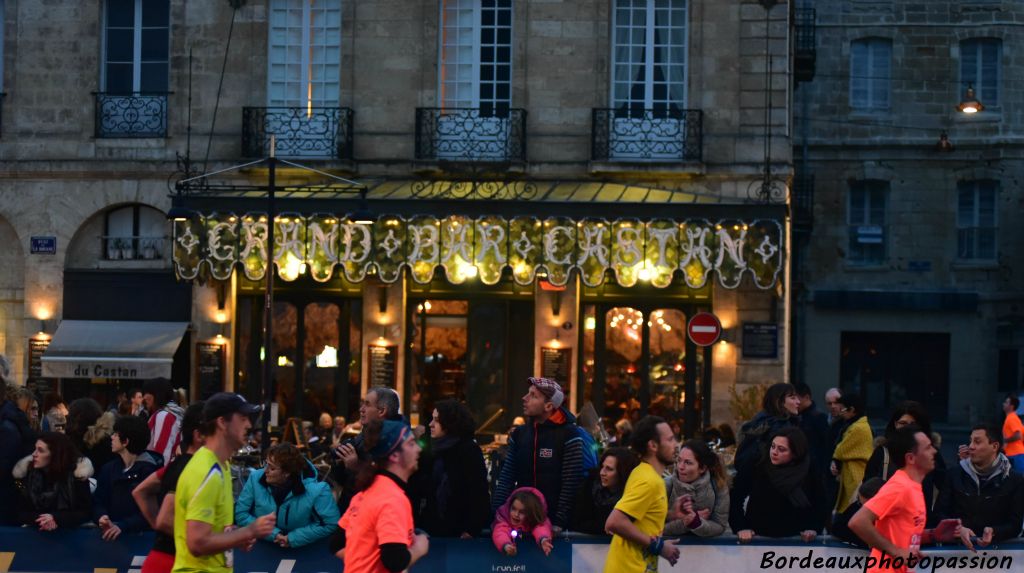 Pas le temps d'aller boire un pot au bar Castan... peut-être après la course.