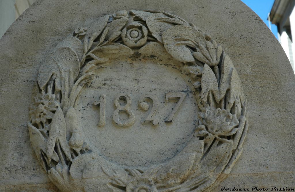 L'eau de cette fontaine était connue depuis l'Antiquité et au Moyen-Âge, elle alimentait d'autres fontaines du Chapeau Rouge dont la fontaine Daurade.