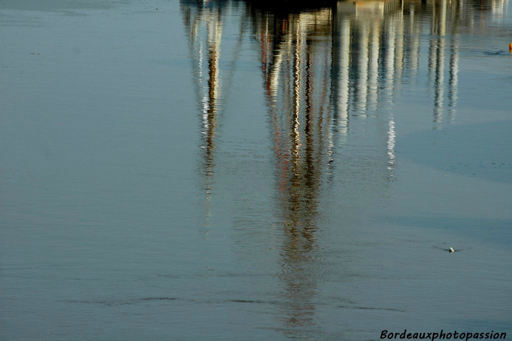 Bateaux rive droite.