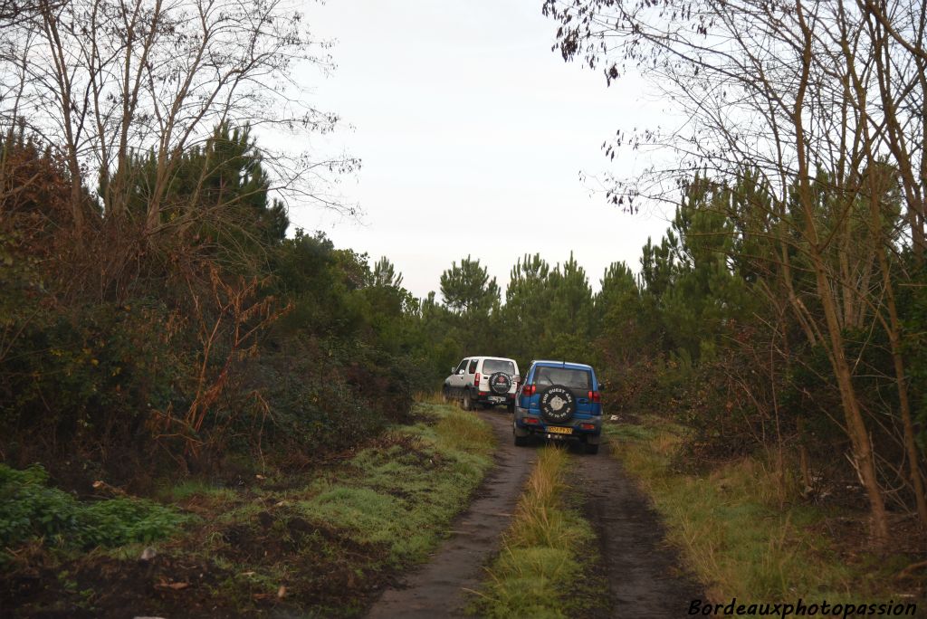 Le 4x4 est obligatoire pour se rendre sur le lieu de la battue.