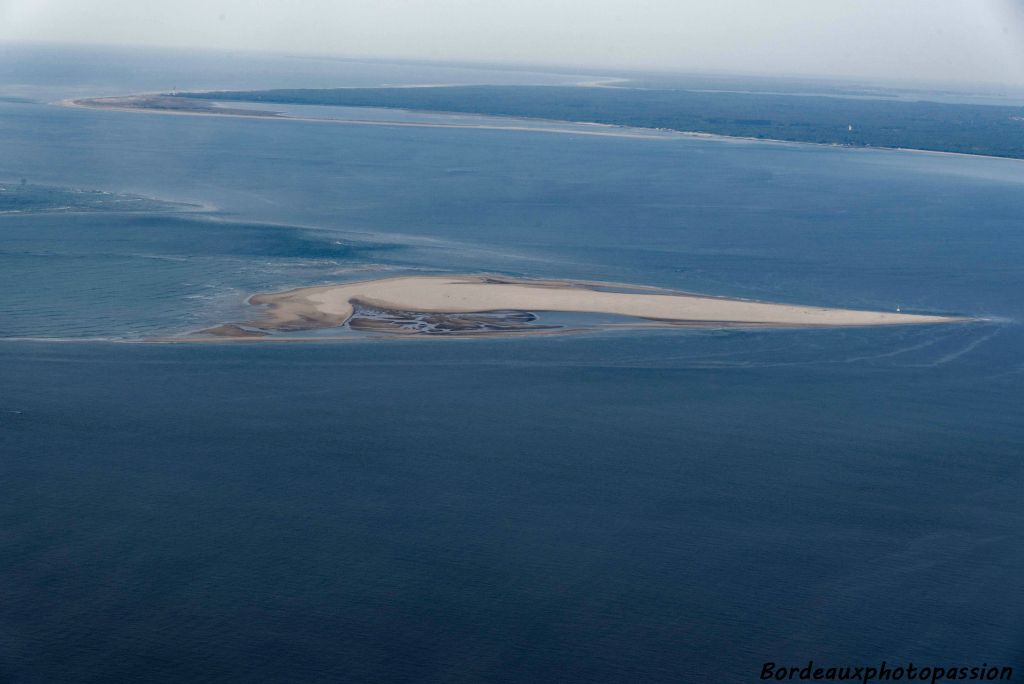 L'île sans nom, vous connaissez ? Il s'agit d'une île observée pour la première fois en 2009...