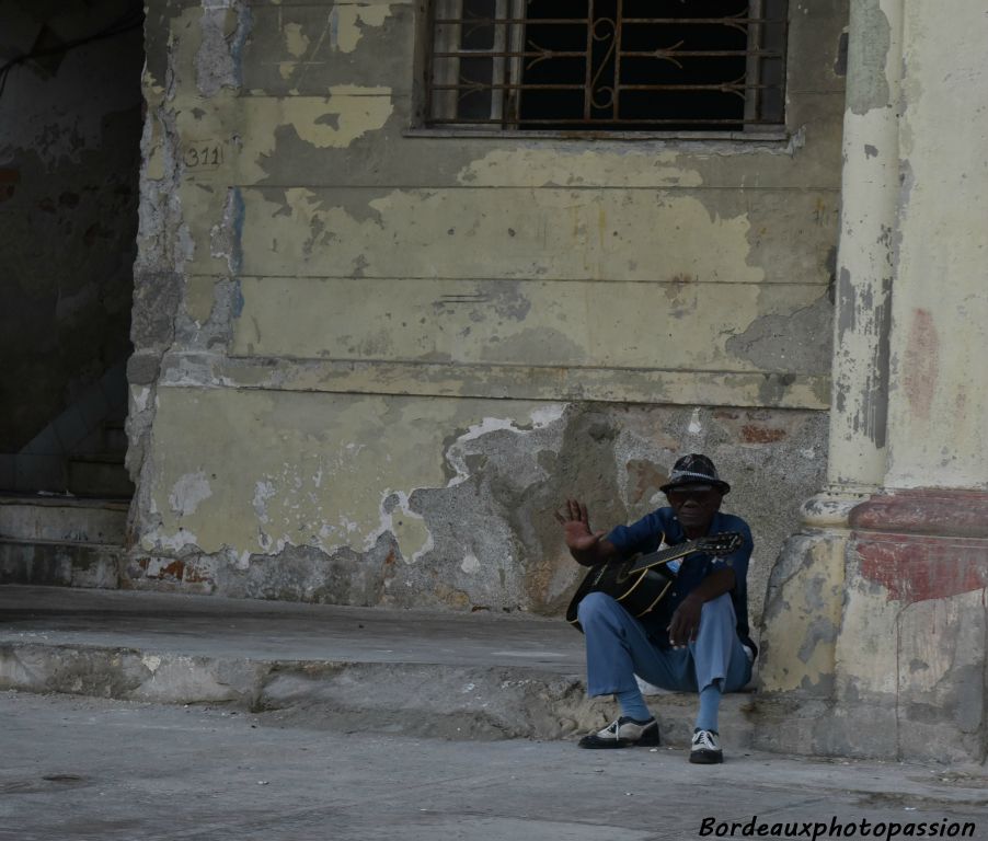 Les retraités cubains sont souvent  les plus pauvres.