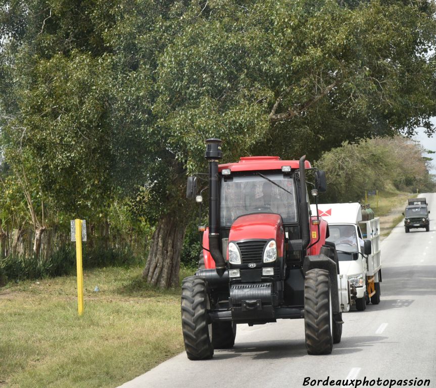 Un tracteur flambant neuf !