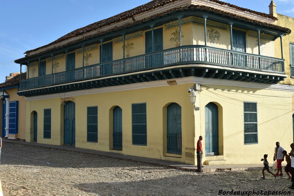 La casa de Aldeman Ortiz est un parfait exemple d'architecture du XIXe siècle. De nos jours elle est devenue une galerie d'art.