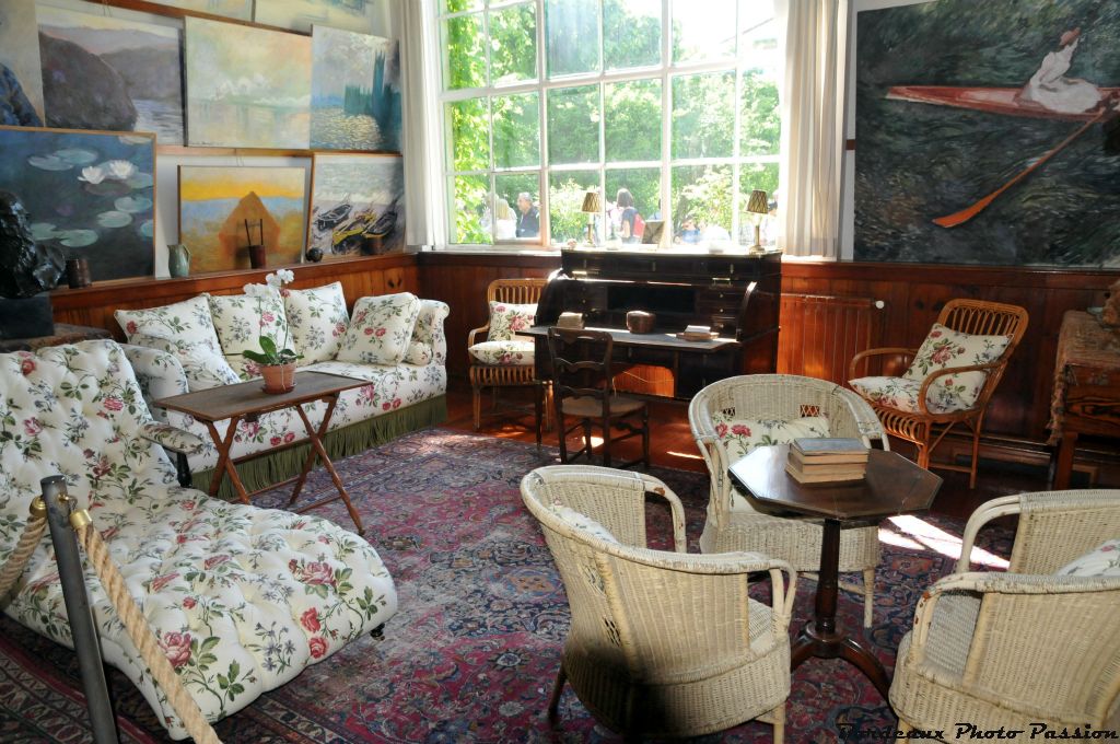 Le salon-atelier où Claude Monet entreposait ses toiles avant de devenir salon-fumoir. 