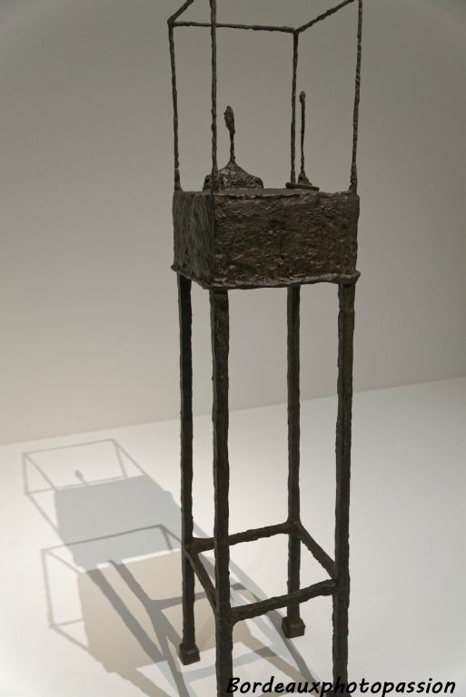 La cage, première version, 1949-1950, bronze