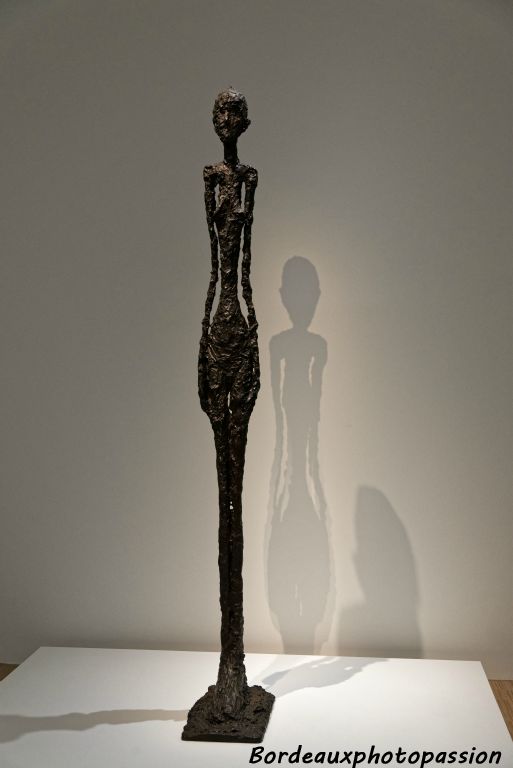 Grande femme 1, 1960, bronze