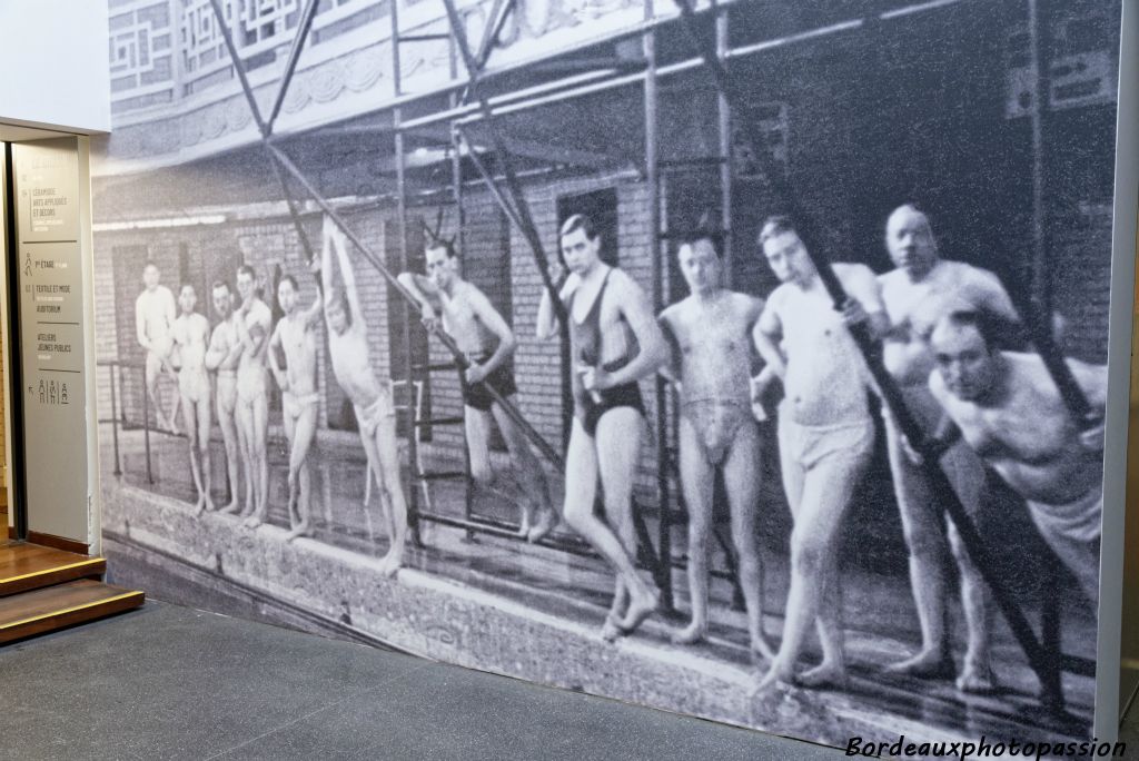 Ce bâtiment a été construit en pleine période hygiéniste. Le maire de Roubaix souhaite "la plus belle piscine de France" !