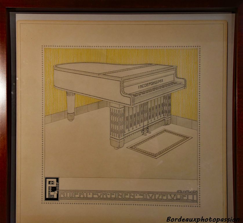 La conception d'objets du quotidien occupe Wagner dès le début de sa carrière. Dessin d'un projet de piano à queue. 1905-1906