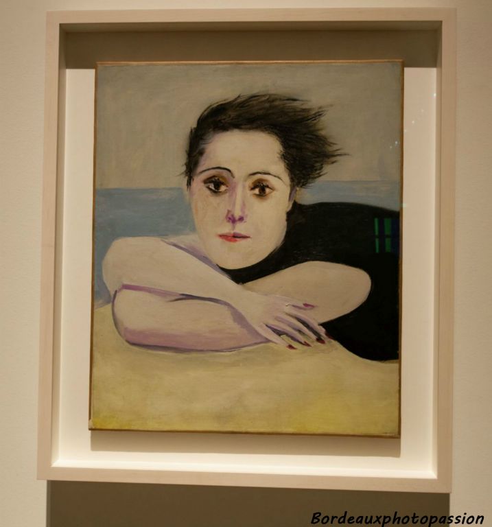 Picasso,  Dora Maar sur la plage, 1936  C'est à l'Union centrale des Arts Décoratifs que Perriand rencontre Dora Maar (qui deviendra une célèbre photographe, peintre et poète)