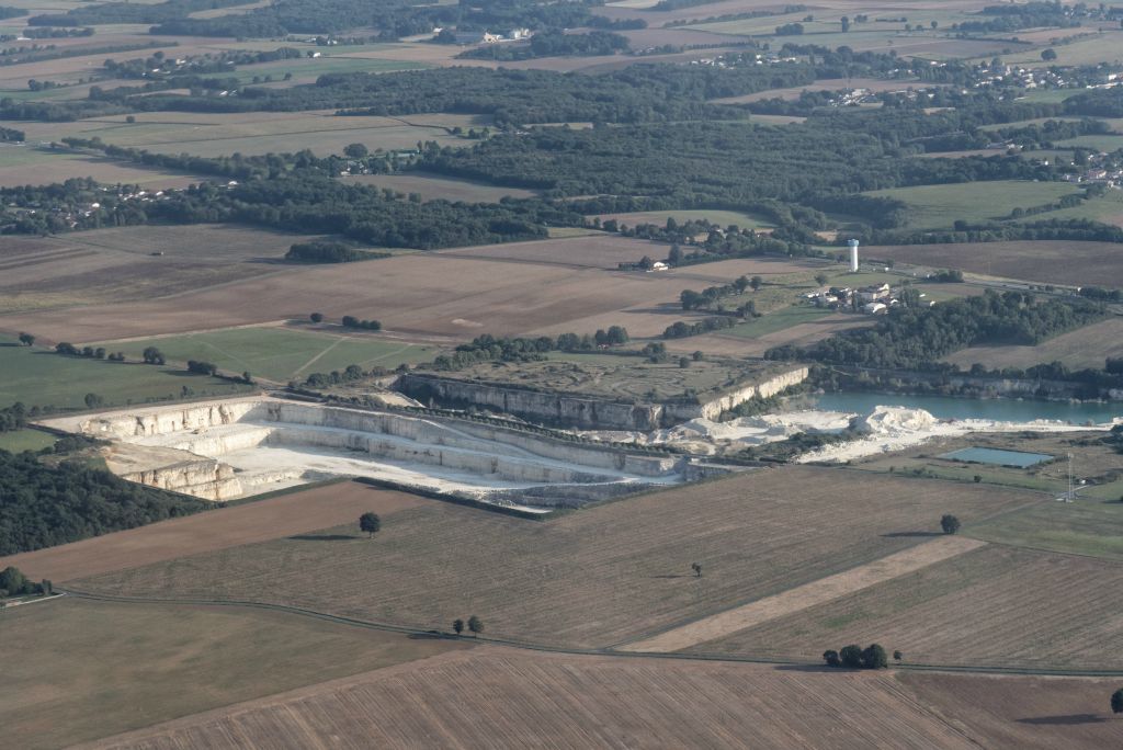 La carrière de granulats.