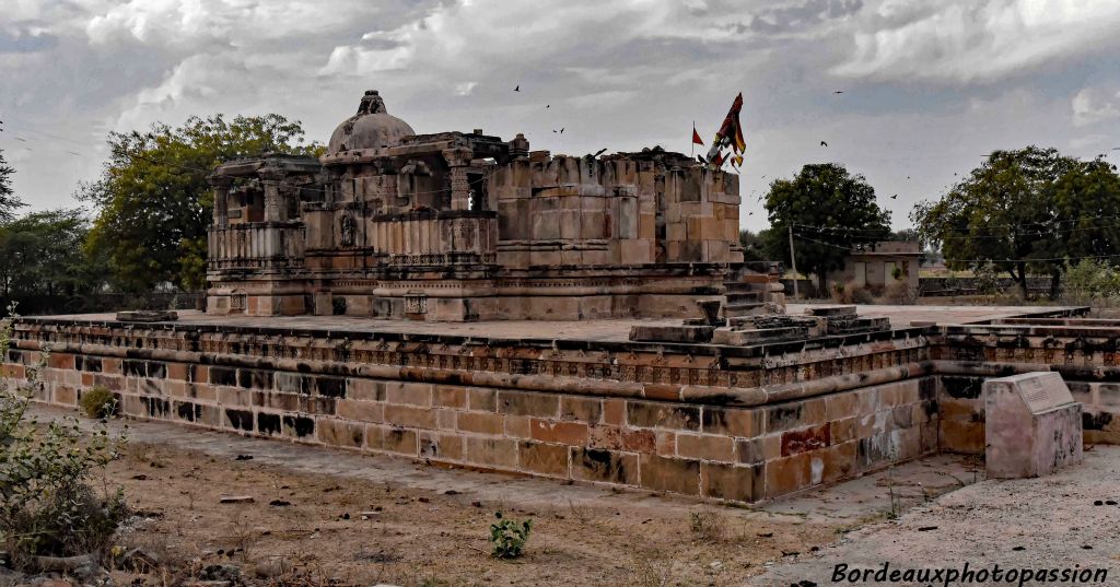 Arrêt pour visiter un temple hindou.