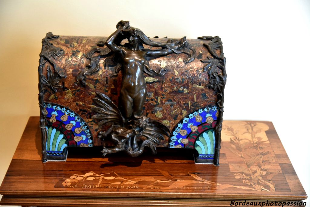 Victor Prouvé et Camille Martin -coffret La Parure -1894